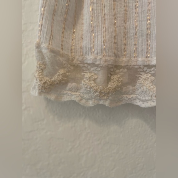 ANTHROPOLGIE vintage lace Top metallic gold stripes Size S - Picture 11 of 17